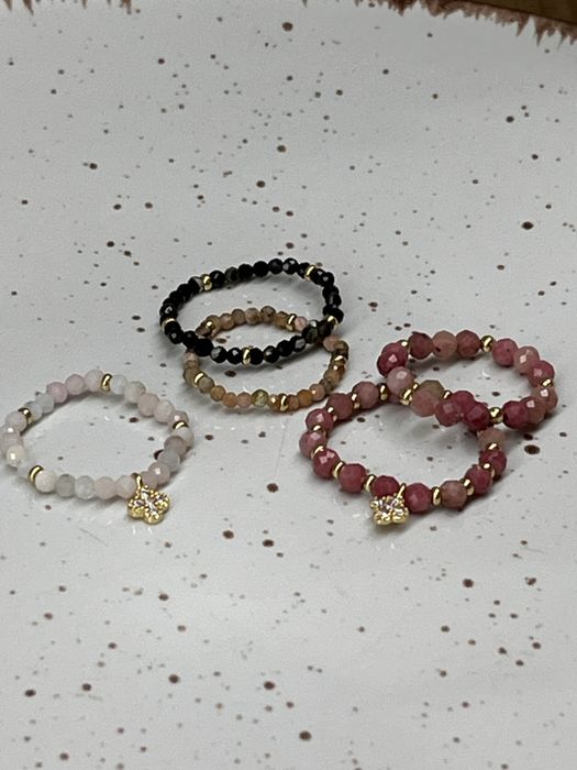 Чокери з чорного оніксу.