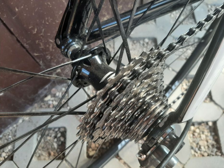 Trek madone 4.7 rower szosowy carbon