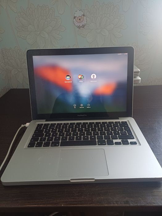 Продам MacBook pro