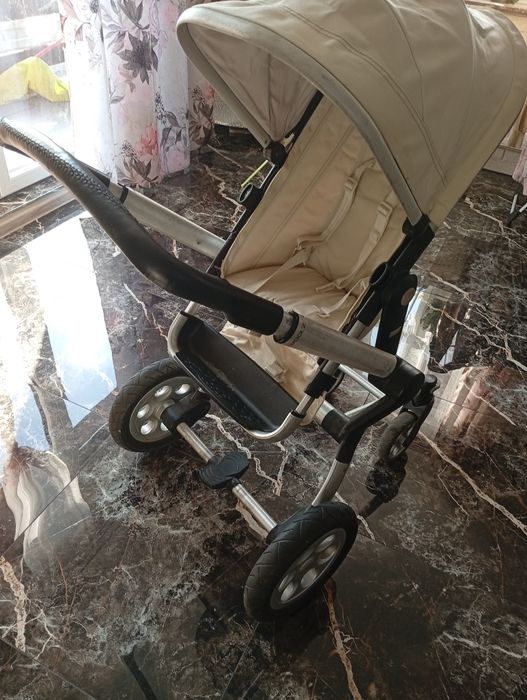 Wózek 2w1 JOOLZ spacerówka i gondola