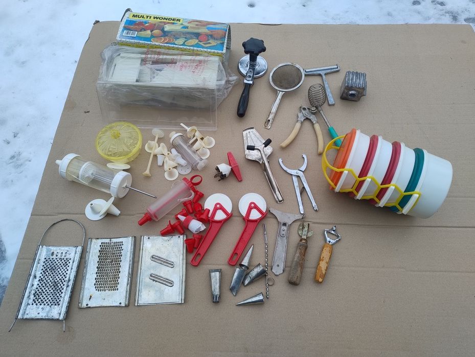 Ціназавсе СССР набір лотків для продуктів терка ключ для консервування