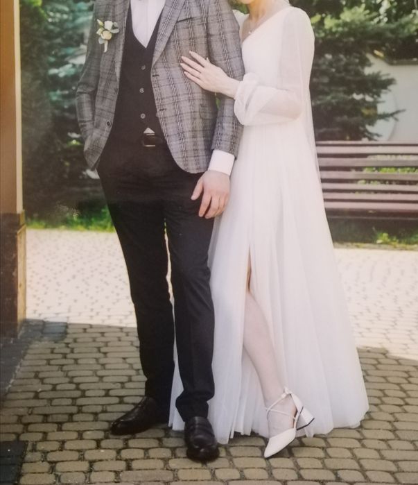 Весільне - випускне плаття L 48 розмір