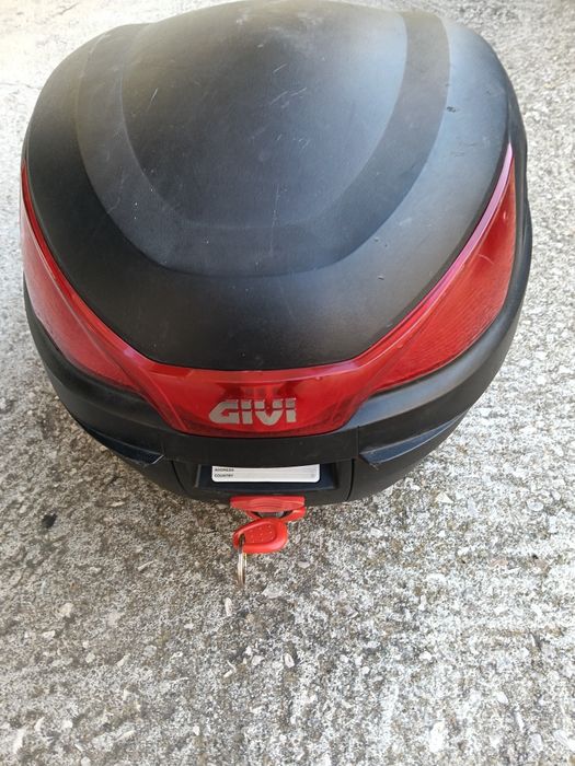 Mala para moto ótima