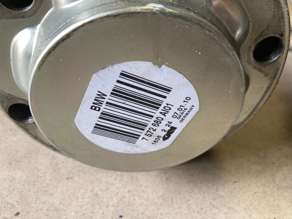 BMW e65 e66 750i półoś jak nowa