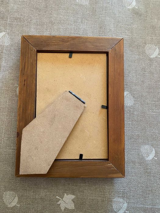 Várias molduras em boa estado