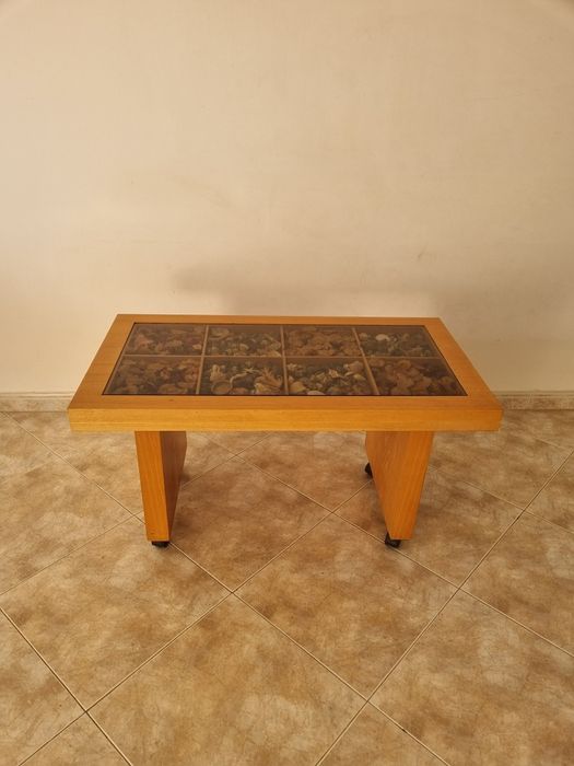 Mesa de Apoio em Madeira