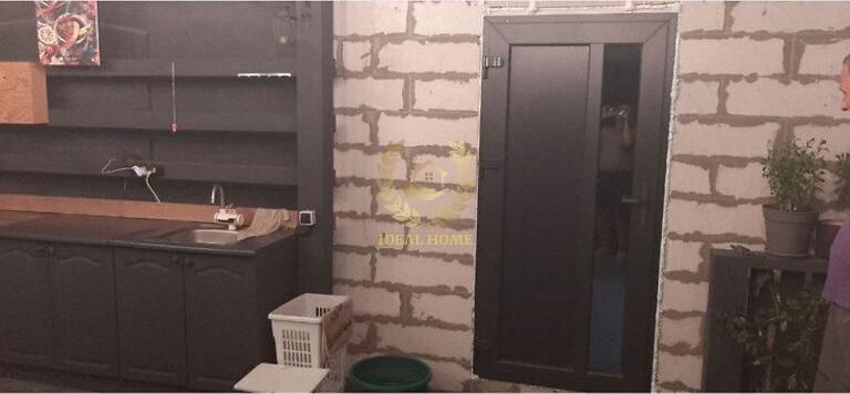 Продаж будинку на 4 кімнати в Рожнах