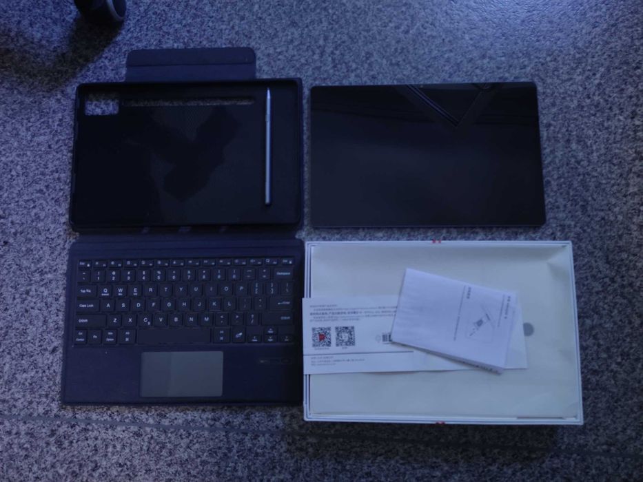 Lenovo XiaoXin Pad Pro 2025 + Klawiatura + Case + Rysik 12.7", 8/256, 2900px, 144Hz