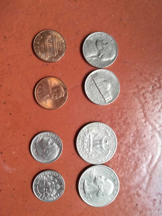 moedas de reais e escudos dos anos 1757 a 2000