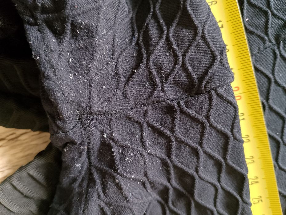 Komplet czarnych legginsów pusch up r.S/M