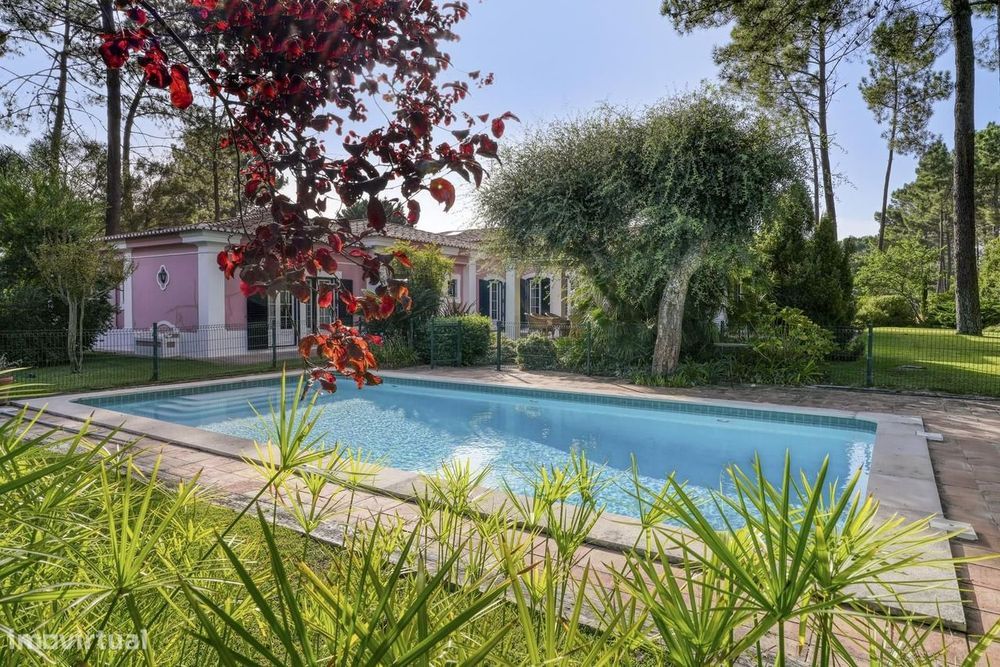 Moradia Isolada T6 com piscina, Quinta do Peru, Sesimbra
