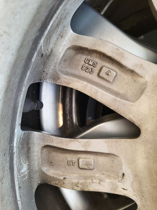 Продам диски 7.5 J×17 H2 C22757 ET35 LK114