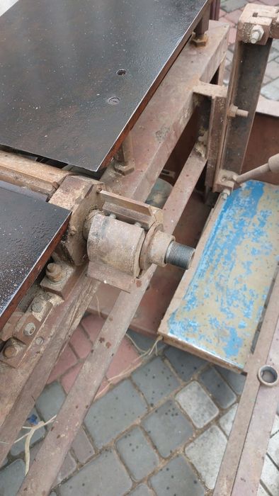 Деревообробний потужний верстат