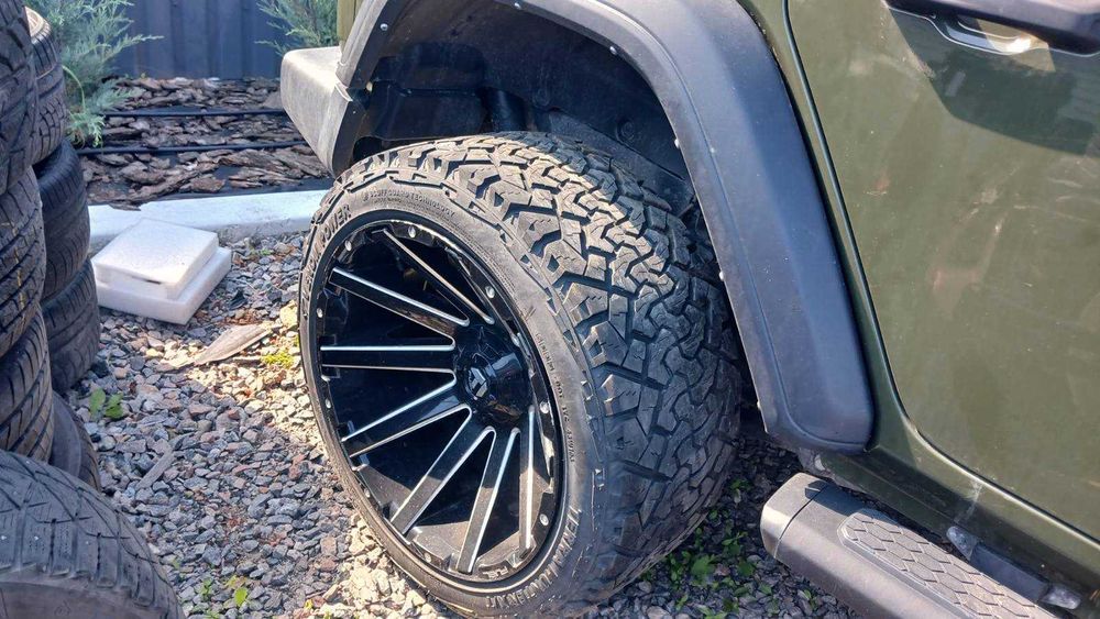 Диски на Jepp Wrangler R22