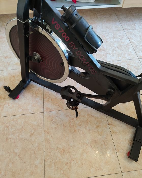 Bicicleta estática Domyos VS700