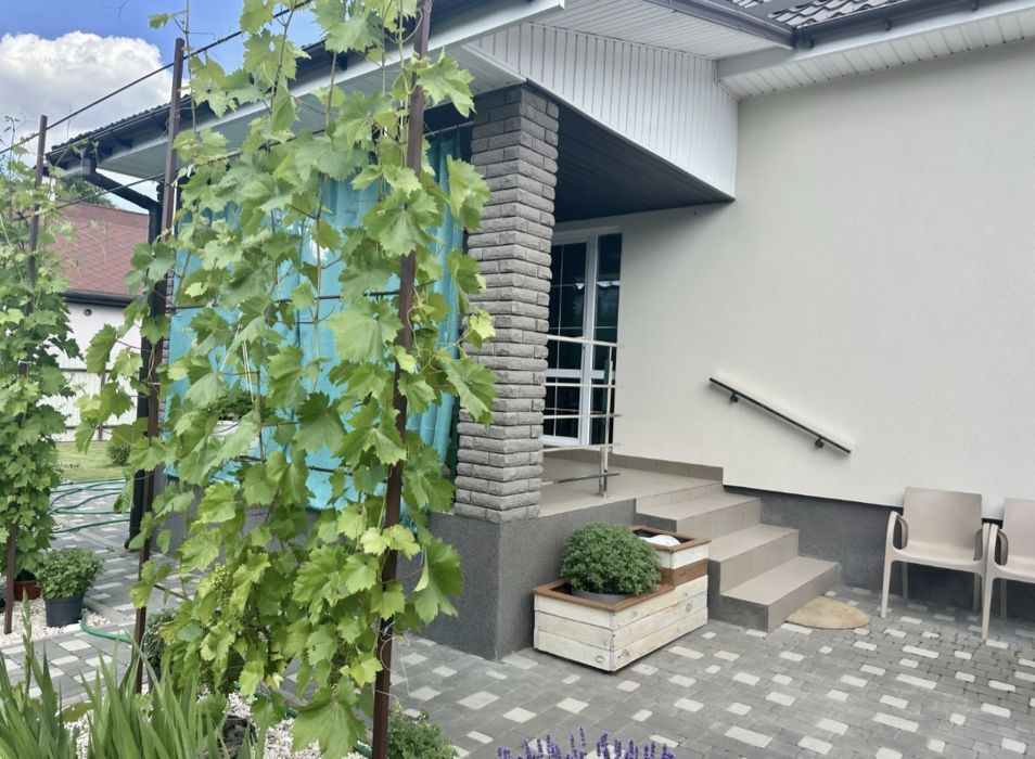 Продаж капітального будинку с.Чубинське