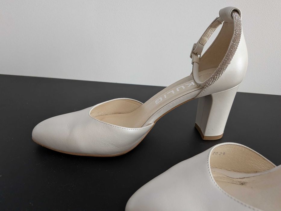 Buty ślubne sandały kulig rozmiar 37 kolor perłowy