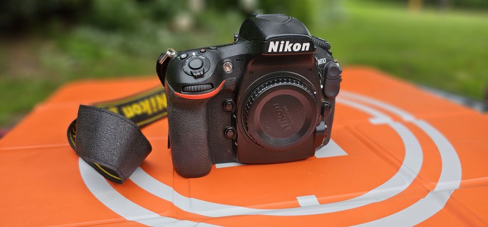 Nikon D810 56937 przebiegu 2 bat akcesoria