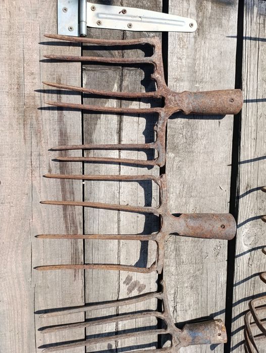 Вила радянські металеві для сіна кнопки городу саду ссср зігнуті