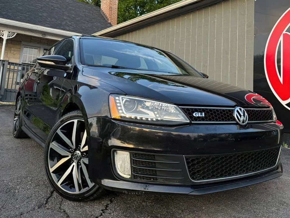 Volkswagen Jetta GLI Autobahn      2014