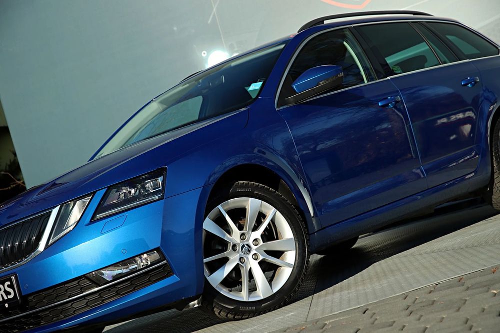 Skoda Octavia SALON POLSKA / FV VAT 23% / Gwarancja 24 m-ce / Nawigacja/Bezwypadkowy