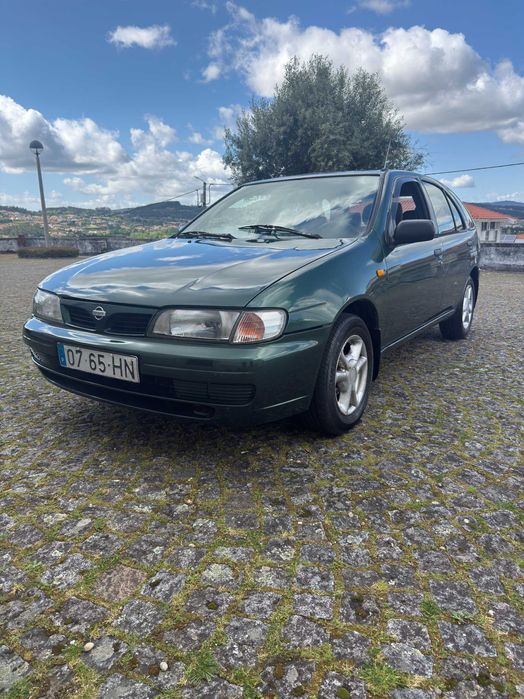Nissan Almera I Hatchback (N15) 1.4 GPL - Bom Estado