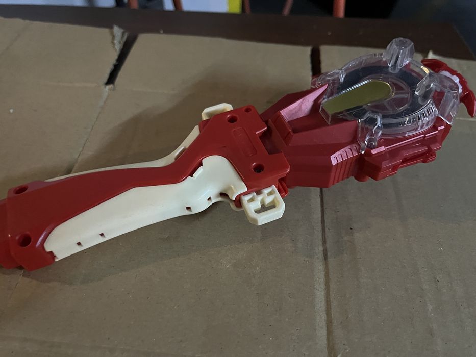 Lancador beyblades especial