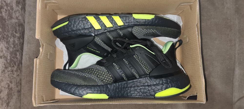 Nowe Obuwie Buty Adidas Boost