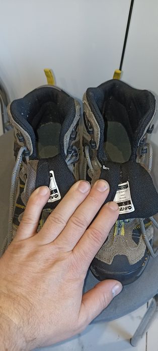 Hi-Tec Buty Trekkingowe Nr 38 Stan Bardzo Dobry!