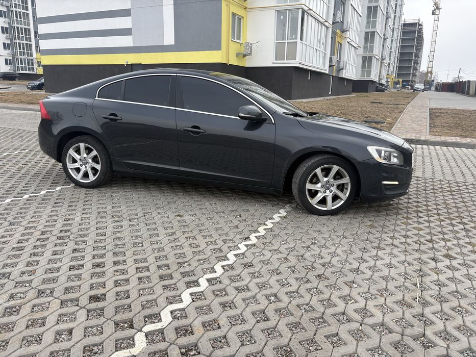 Volvo S60 2014 VIN YV1FS848BE2304306 фото оголошення 3 з 19