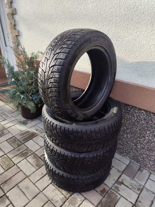 Продам два комплекти шин