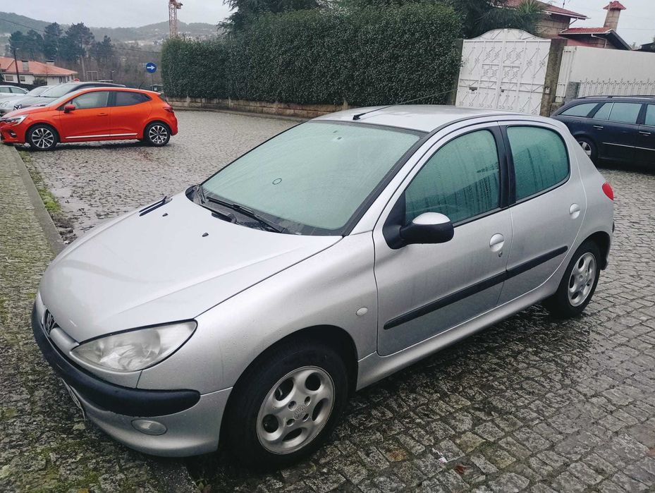 peugueot 206 ano 2004