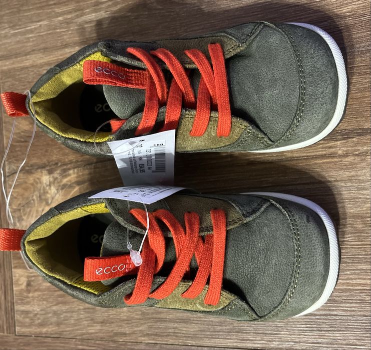 Кросівки ecco дитячі нові