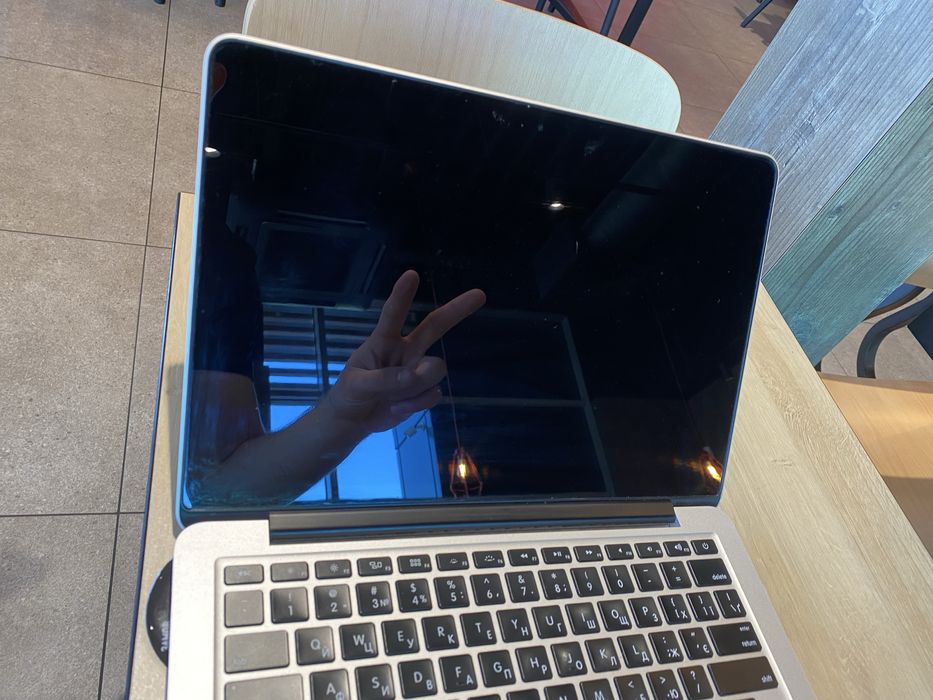 Macbook Pro 2015 SSD 500 гб. Косметичний стан