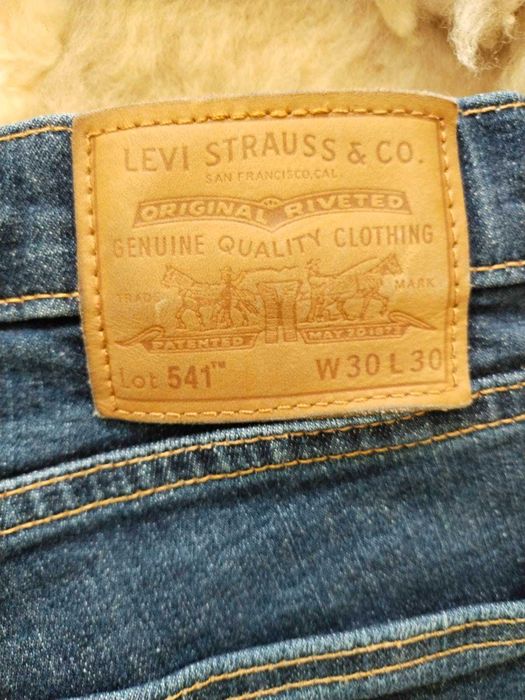 Джинси Levi"s Premium оригінал W 30 L30