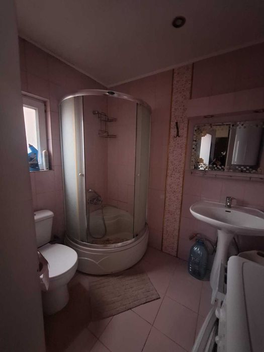 Сдаю  1 ком дом улица Монтажников 1 рн Голосеевский