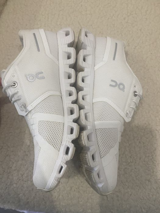 Кроссовки на девочку