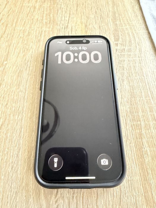 Iphone 15 pro stan idealny