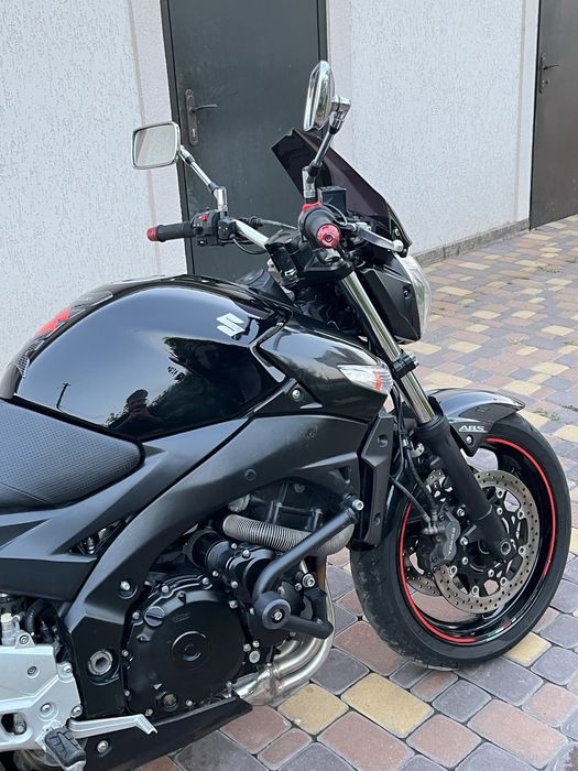 Продам Suzuki GSR 400