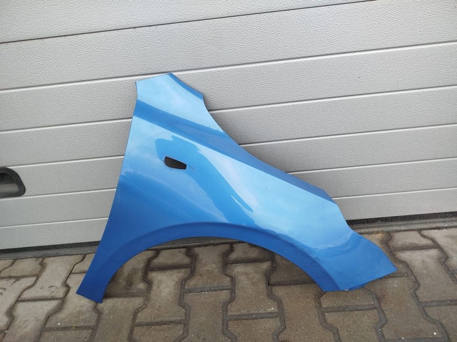 Błotnik przedni prawy Kia Ceed 2023