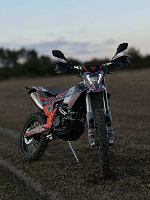 Продам кові лайт 300р