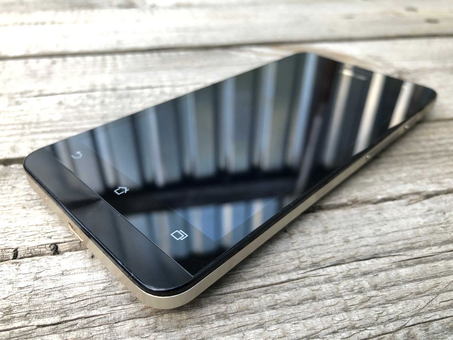 Asus ZenFone 5 2014 A500KL T00P запчастини