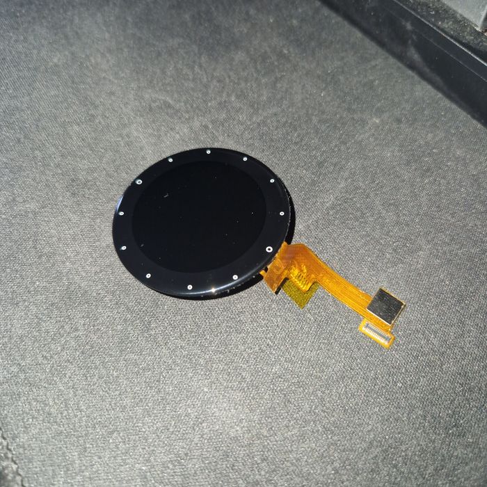 Peças de Smartwatch em perfeito estado (ecrã, sensores, placa mãe)