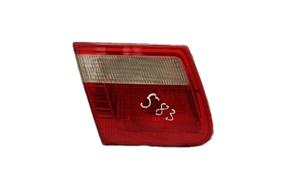 Farolim da mala esquerdo BMW 3 Touring (E46)
