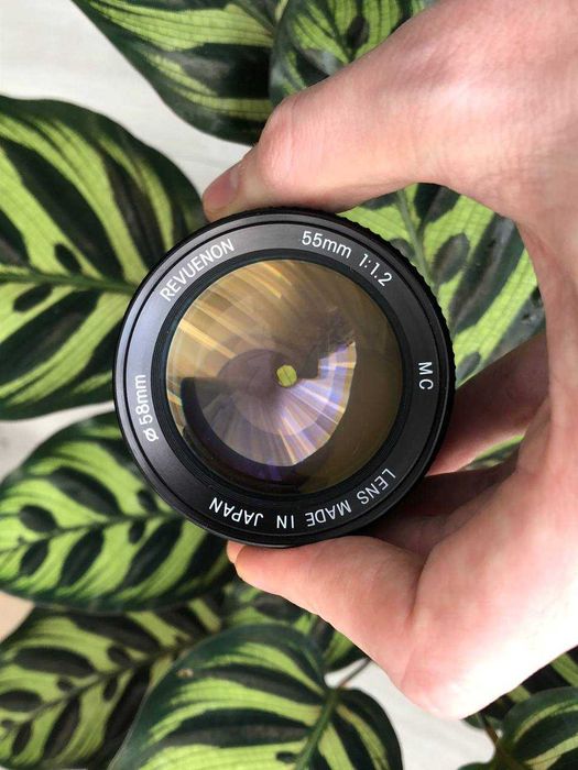 Об'єктив Revuenon 55mm f/1.2 MC