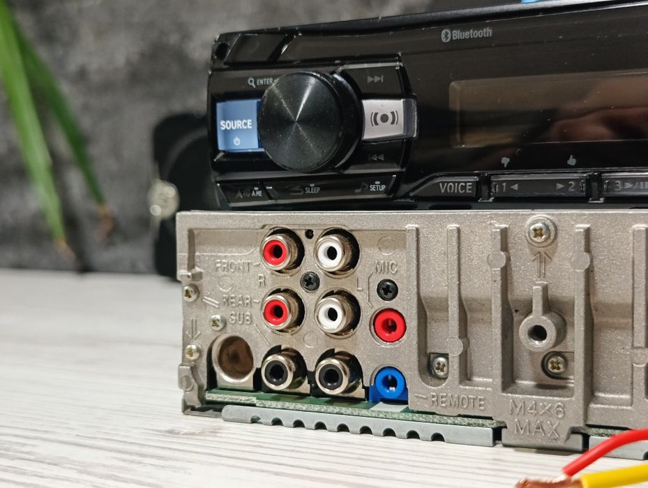 ///Alpine ute-73bt(Bluetooth audio)