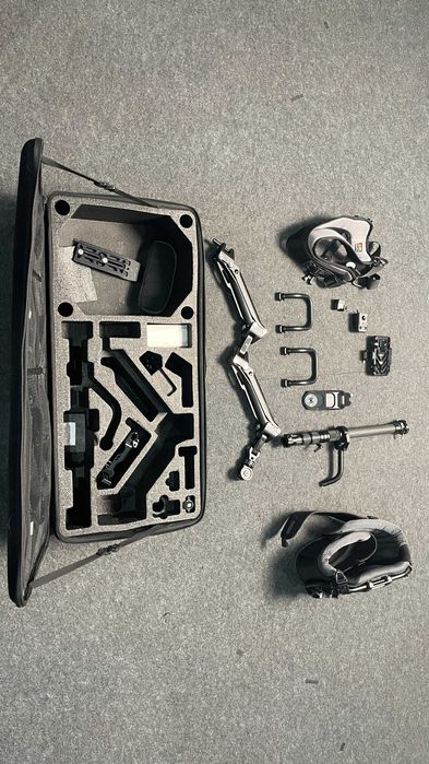 Tilta Float Handheld Sistema de Suporte para Gimbal DJI Ronin / novo