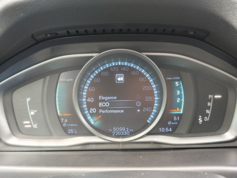 Volvo XC70 III 2,4 D4 Facelift  AWD 2014 ВІДЕО