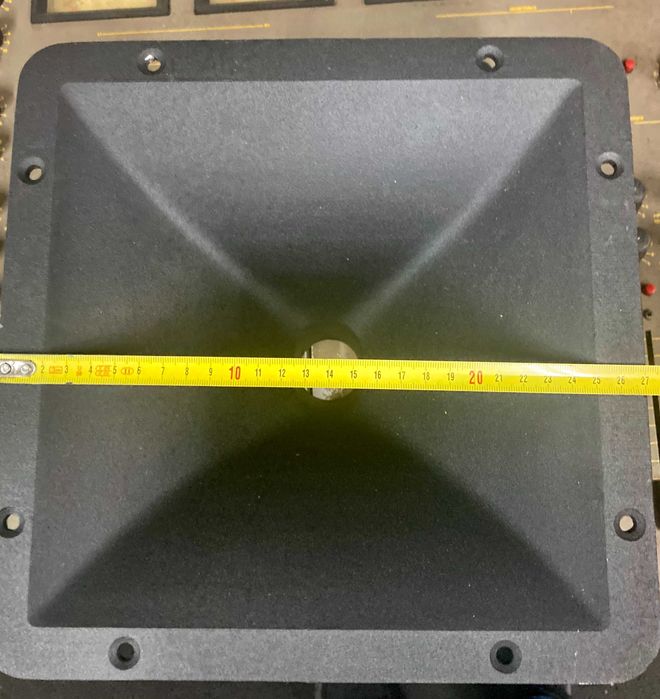 B&C Tweeter Drivers425032773104445441