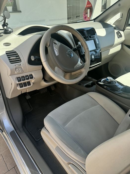 Продаж Nissan Leaf